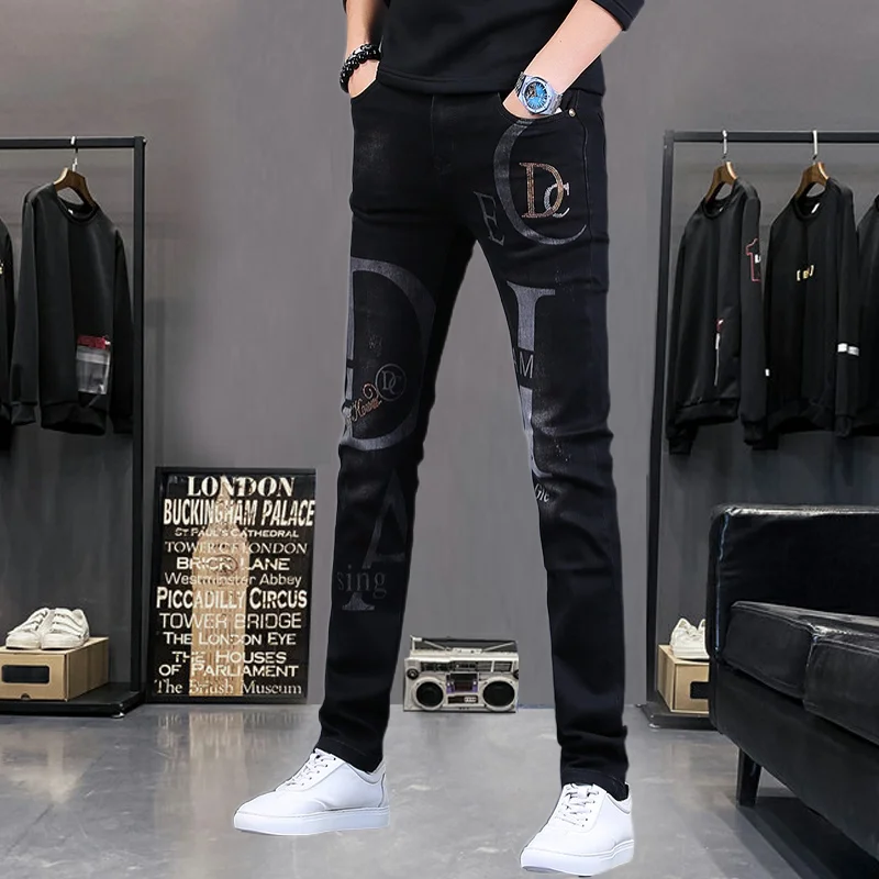 Hommes De Haute Qualité Imprimés Denim Stretch Pantalon, Lumière De Luxe Diamant Broderie Slim Noir Jeans, Rue Mode Jeans Occasionnels;