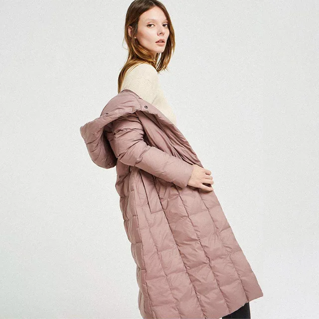 Chaqueta de plumón de ganso para mujer, parka cálida con capucha fina, abrigo de lujo, venta al por mayor, novedad de invierno 2020, F160, 90%