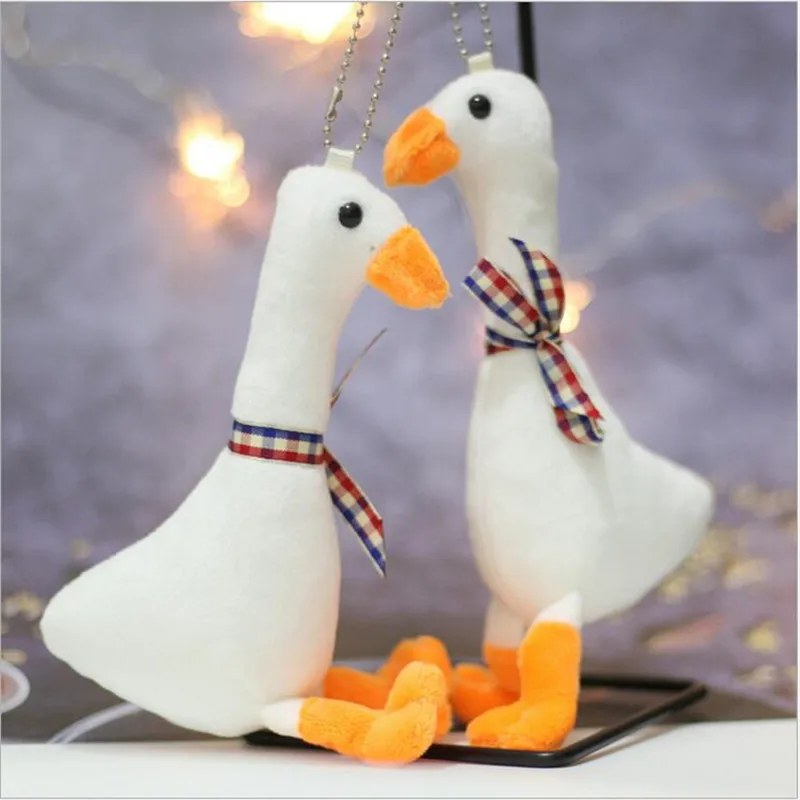 1PCS Beautiful Scarf Goose Plush Toys Pendant Bag Key Chain Female Creative Cute  Stuffed Doll Car Key Chain For Girls Gift 15CM