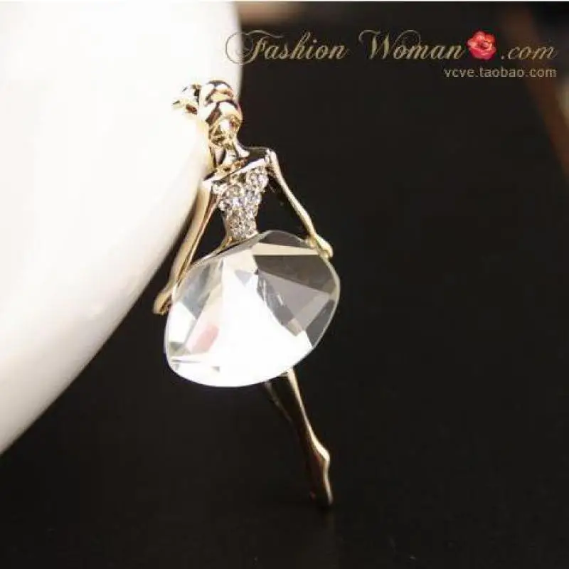 Sweet Girl Brooch Fashion New Hot Selling Jewelry Wholesale Beautiful Princess Ballet Girl Temperament Crystal Brooch Simpson