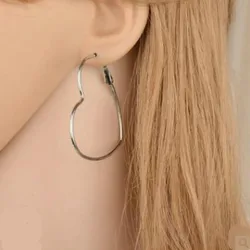 Exaggerated Charm Heart Cutout Earrings Sweet Temperament Gold Line Love Fashion Earrings Women And Girls Wholesale