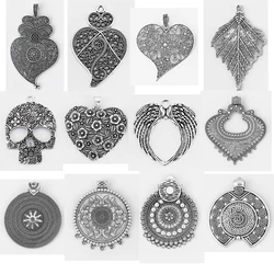 2pcs Alloy Antique Large Hollow Lily Flower Heart Butterfly Filigree Charms Pendants For DIY Jewelry Necklace Findings Making