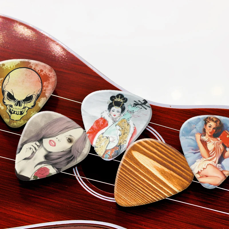 Soach 50Pcs Guitar Picks Pick 1 Box Case Cartoon Guitar Accessories Cartoon Guitar Paddle Mix Plectrums + Clear Makeup Case