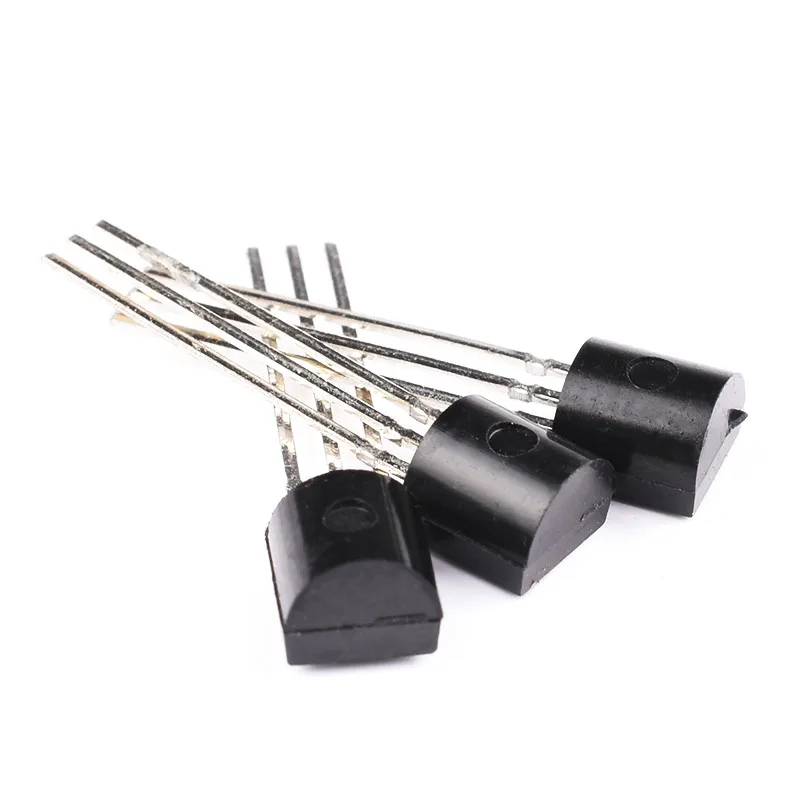 100 Buah 2SA733 TO-92 A733 TO92 Transistor Triode Baru