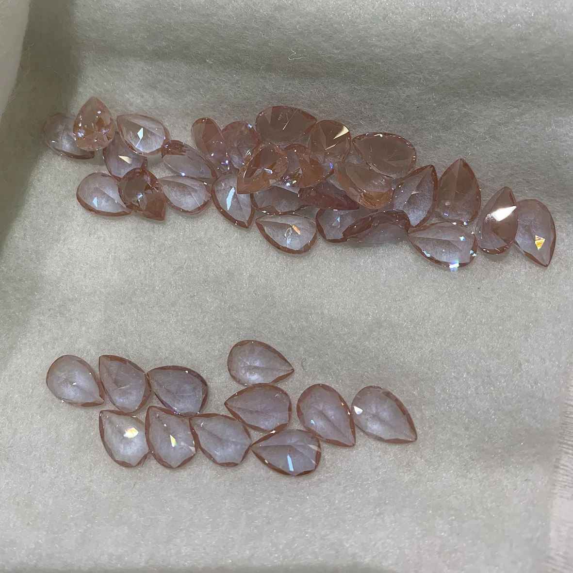 Novo e de alta qualidade 5x8mm 0.75ct azul flash facetado rosa doce sonhos pêra nanosital pedra