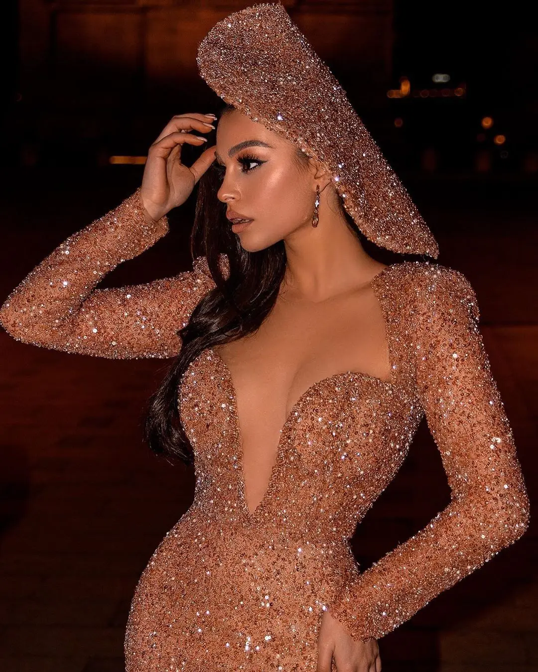 2020 Long Mermaid Evening Gowns Luxury Sparkly Sequins Deep V Neck Long Sleeve Prom Dresses Illusion Formal vestidos de novia