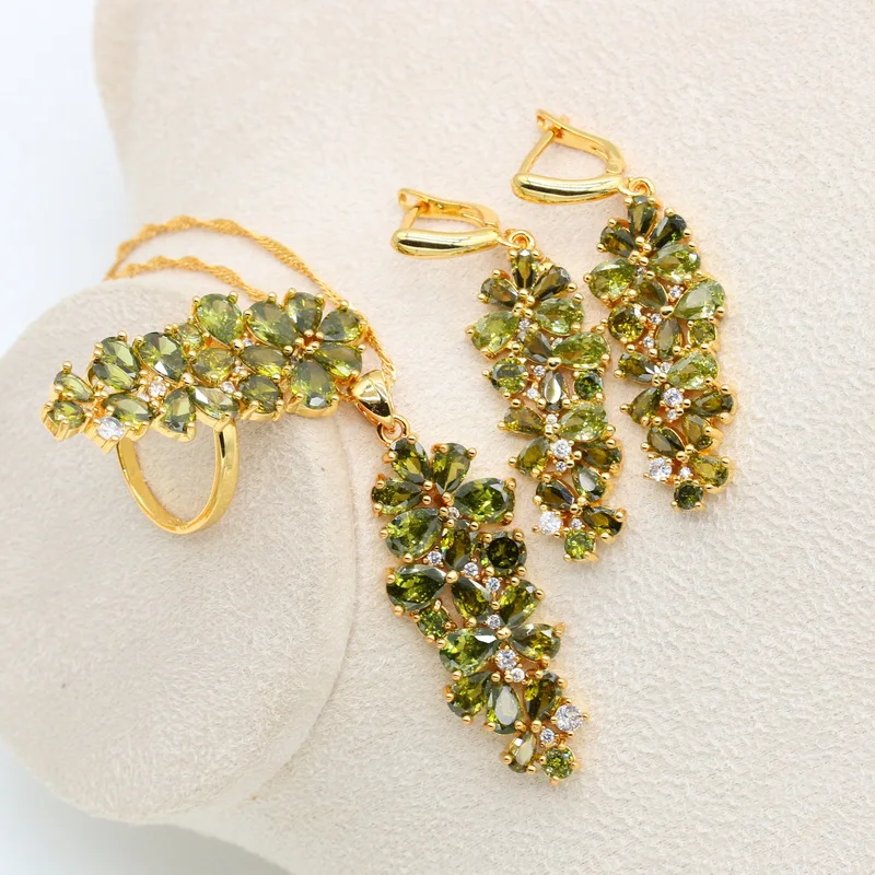 Luxury Green Peridot Gold Color Bridal Jewelry Set for Women Bracelet Earrings Necklace Pendant Ring Birthday Gift