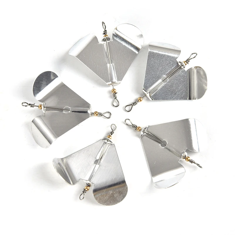 

5 Pcs New Rotating blade fiy fishing hard metal Spinner bait Spoon fishing wobblers Tackle Fishing Sequins Lures