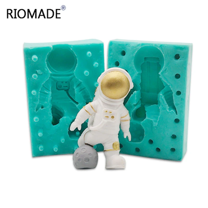 3D Astronaut Silicone Mold DIY Landing On The Moon Styles Fondant Cake Decorating Tools Chocolate Mousse Resin Handmade Mould