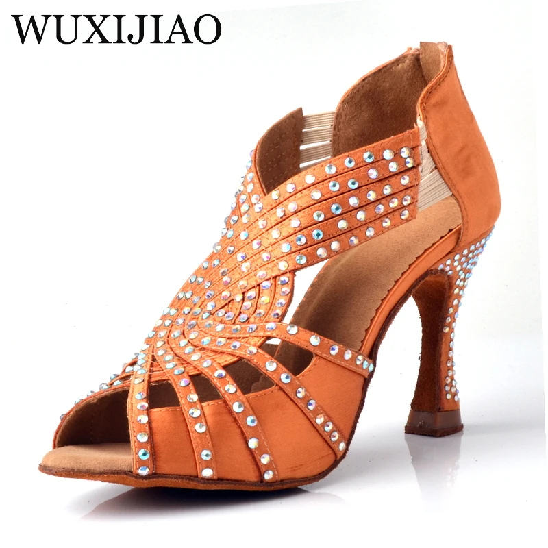 WUXIJIAO Diamond Silver Satin Latin dance shoes woman Salsa Party Rhinestones Ballroom dancing shoes Med heel 7cm zipper