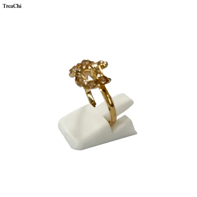 Wholesale Mini Ring Jewelry Display Stand Diamond Ring Storage Organizer Holder Ring Decoration Clip Stand 20Pcs