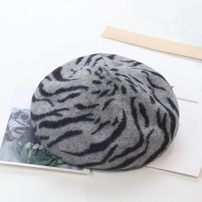 VISROVER 2020 New Cute Zabra 100% Wool Beret Solid Autumn Hat Winter Cap Spring top quality Beret Hat Rabbit Beret Wholesale