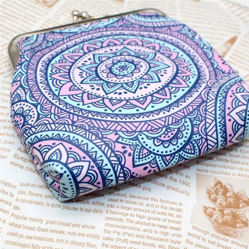 Retro Ethnic Style Printing Women's Coin Purse Geometric Mini Clasp Closure Wallet Coin Pouch Creative Pattern Bags Dropshipping image 4