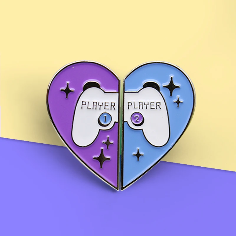 2pcs/set Broken Heart PLAYER Game handle Enamel Pins Fashion friend Brooch for Lover Denim Metal Badge Pin Backpack Jewelry Gift