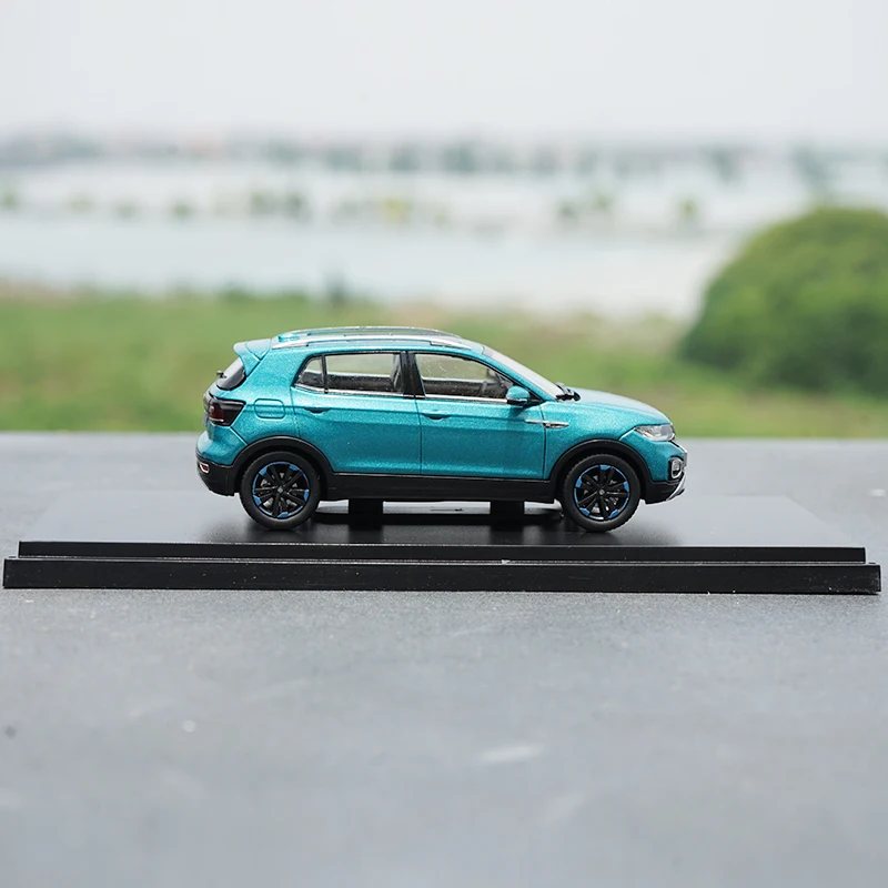 About 10CM Diecast 1:43 Scale FAW Simulation Alloy Model Car Static Metal Model Vehicles Collectible Toy Gift