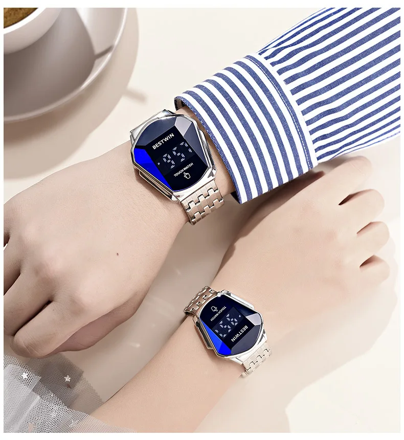 Montres de Couple pour hommes et femmes, montre-bracelet de Sport de marque pour hommes et femmes, affichage de l'horloge, étanche