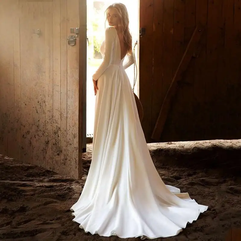 Einfache Satin Hochzeit Kleider Lange Ärmeln V Neck Backless Meerjungfrau Land Brautkleider Vestidos Robe De Mariage