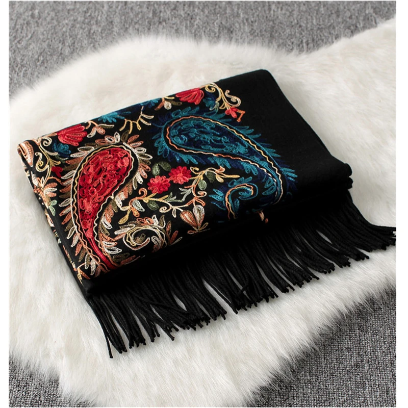 women scarf high quality Luxury brand New Embroider Flower winter cashmere scarves lady shawls wraps female pashmina echarpe