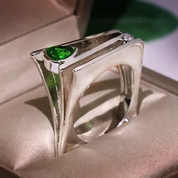 2021 NEW Trend S925 Geometric Twisted Wave Finger Rings Women Bezel Green Zircon Wedding Engagement Punk Silver Color Jewelry