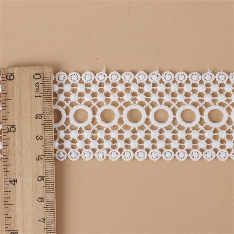 Embroidered Lace Trim 4cm Width Round Shape Dotted Webbing Black and White Color Soft Sewing Lace Decoration