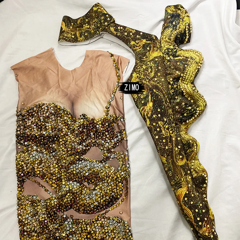 Luxe Strass Gouden Jurk Ruches 3D Print Een Schouder Lange Mermaid Elegant Avond Designer Kleding Drag Queen Podium Outfit