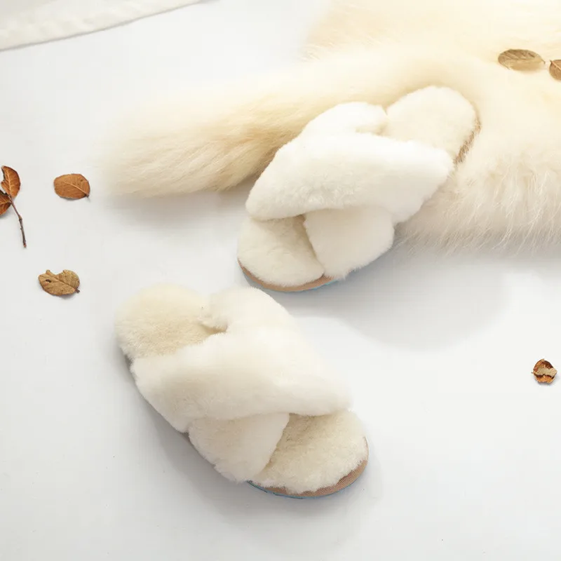 Women Indoor Slippers Real Wool 2023 Natural Sheepskin Home Slipper Winter Fur Slippers Wool Flip Flops Slipper Lady Home Shoes