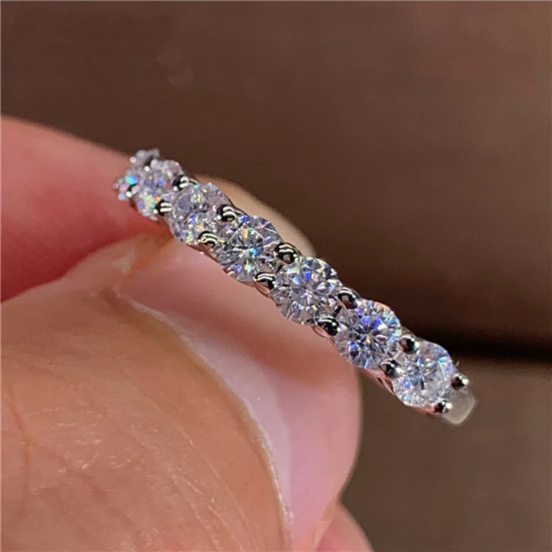 

Custom Solid 18K Au750 White Gold Women Wedding Party Engagement Ring 7 PCS 1.4 Carat Each 0.2ct Round Moissanite Diamond Ring