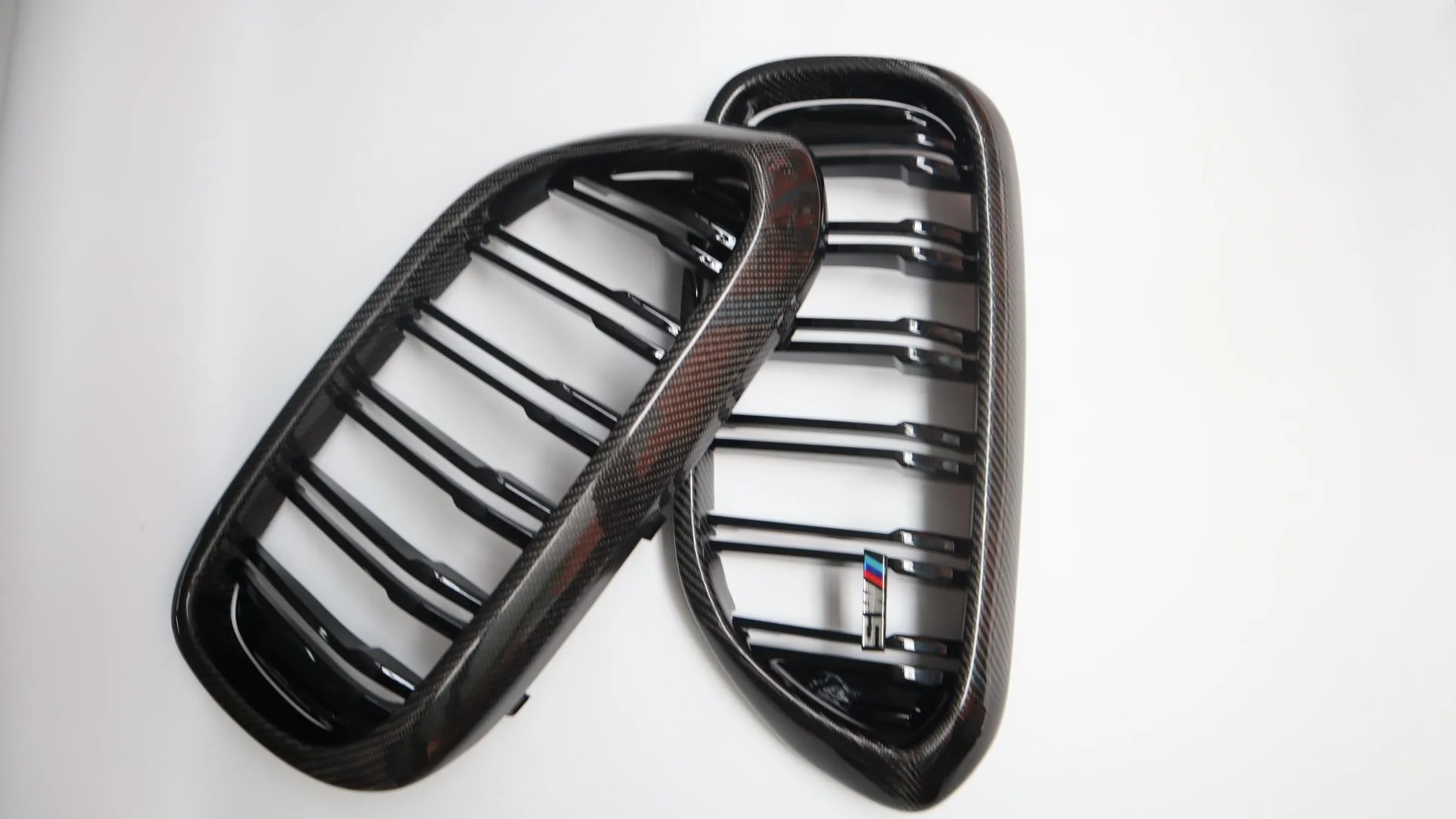 

High quality carbon fiber grille for F90 M5