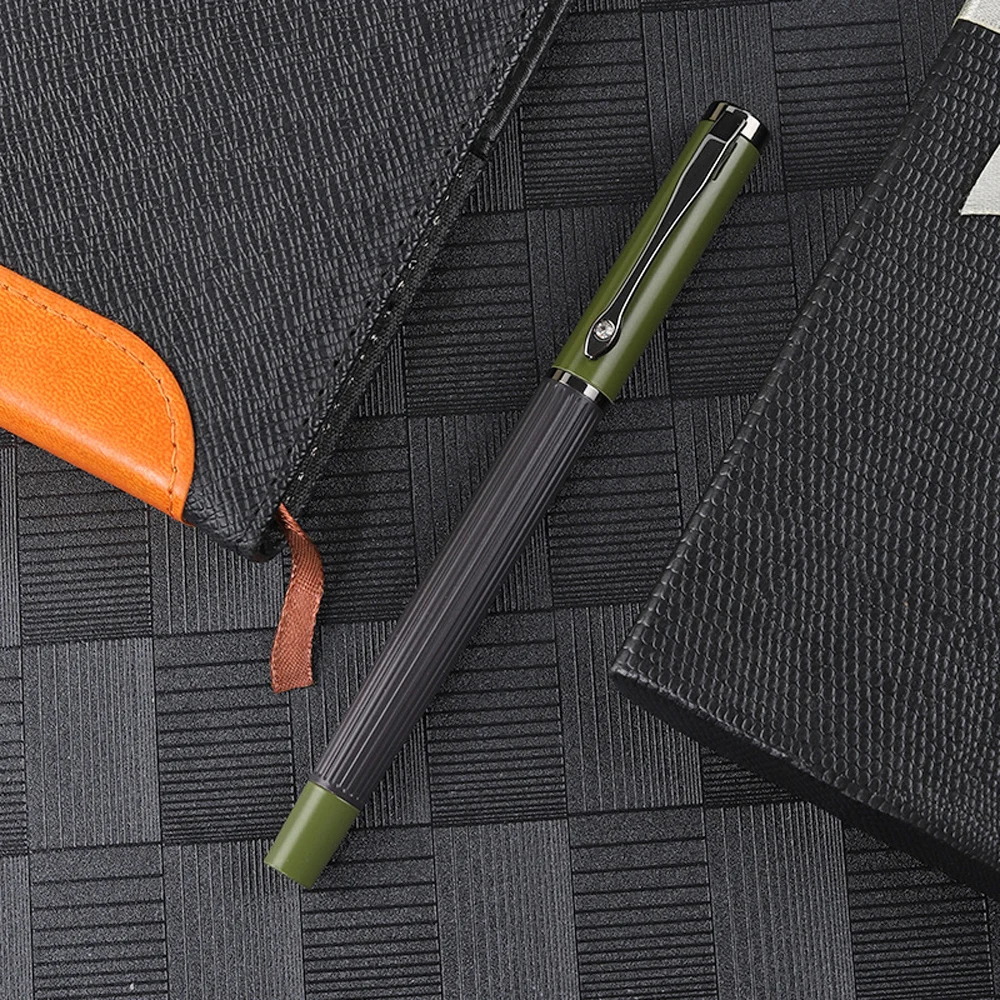1Pcs High Quality Posture Correction Metal Fountain Pen Frosted Yellow Stripe Gun Grey Stationery Pen School Supplies Ink Pens