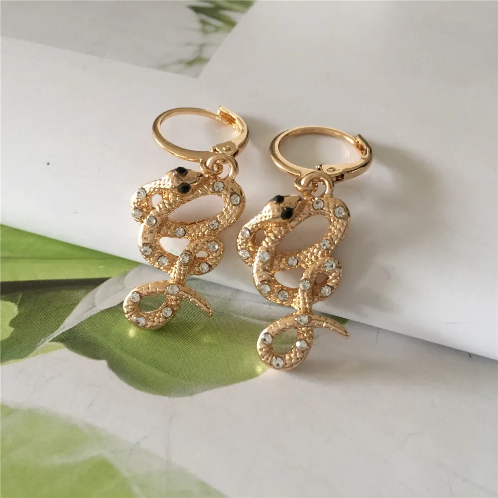 Wild Animal Theme Gold Color Plating Winding Snake Charm Drop Earrings For Women Girl Gorgeous Elegant Sexy Unique Jewelry