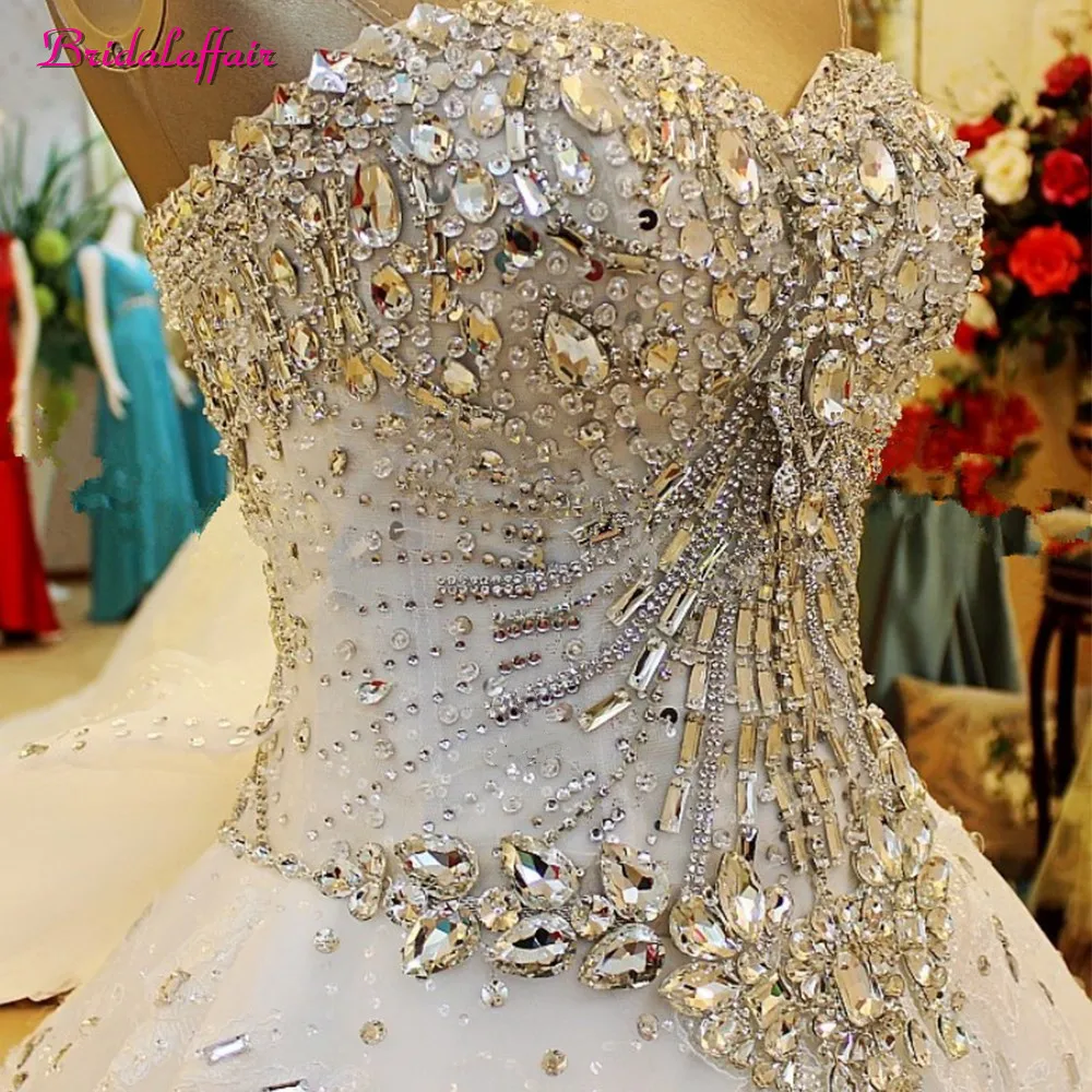 Luxury Pearls Wedding Dress a line Shiny Wedding Gown Sweetheart Corset Wedding Dresses 2021 Customized Plus Size Bridal Gown