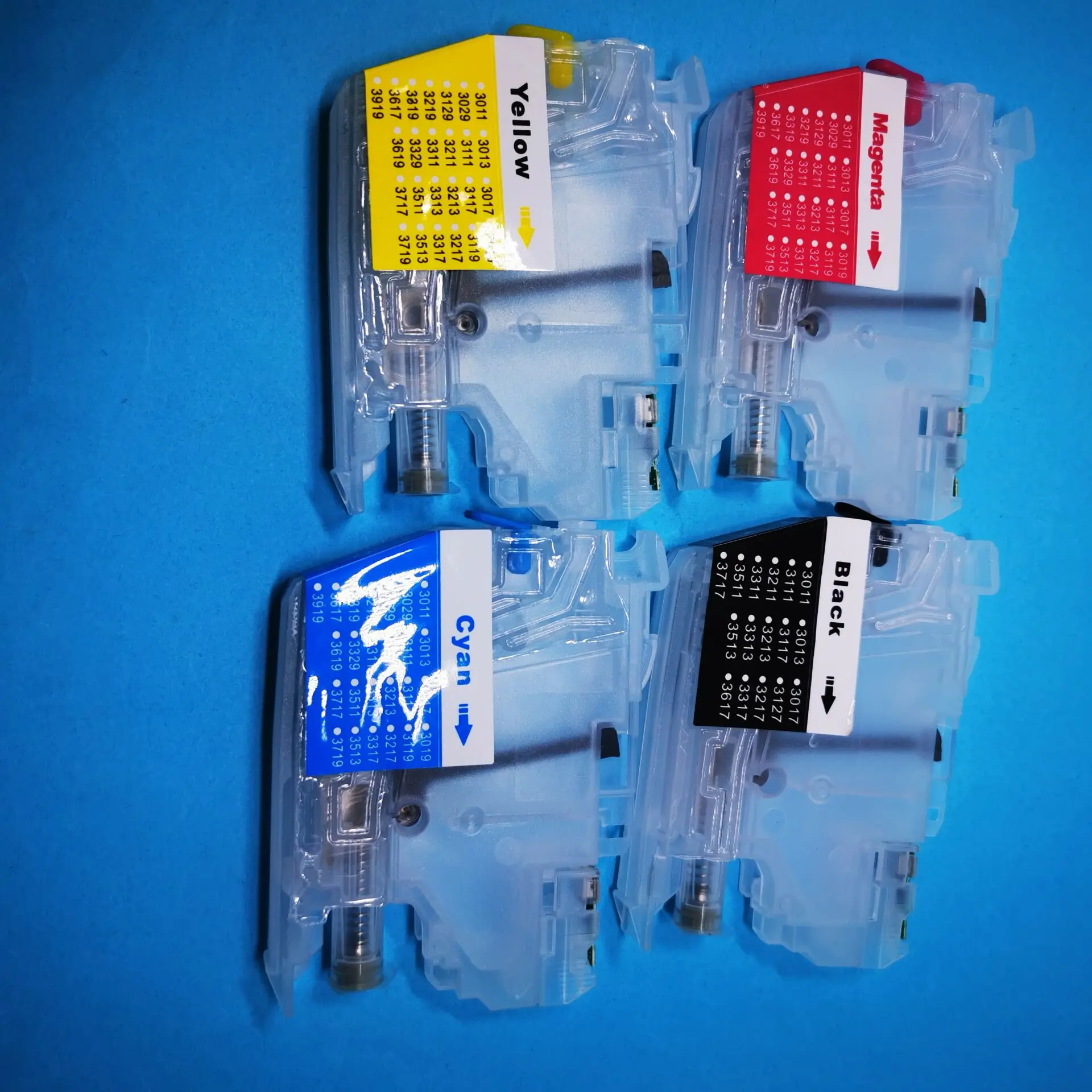 

YOTAT Refillable LC3213 LC3211 Ink Cartridge LC 3213 with Chip for Brother MFC-J890DW MFC-J895DW DCP-J772DW DCP-J774DW