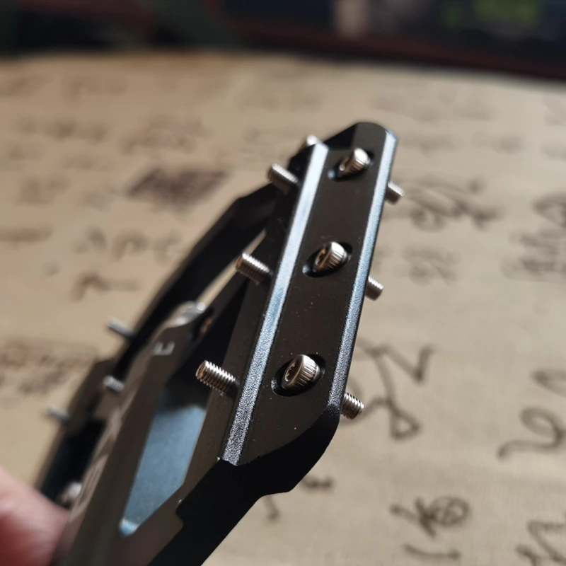 Lightweight flat foot pedal Sealed Bike Pedals CNC Aluminum Body For MTB Road Mountain Bike 3 Bearing Bicycle Pedal parts