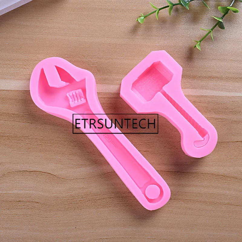 100pcs Fashion Mechanical Hammer Wrench Series Cake Border Fondant Cake Molds for Kitchen Baking Decoration Tool