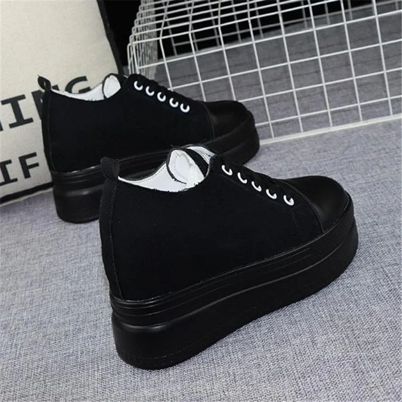 New Arrival Women Hidden Heel Platform Wedge Canvas Shoes Outdoor White Black Fashion Girls Wedge Sneakers