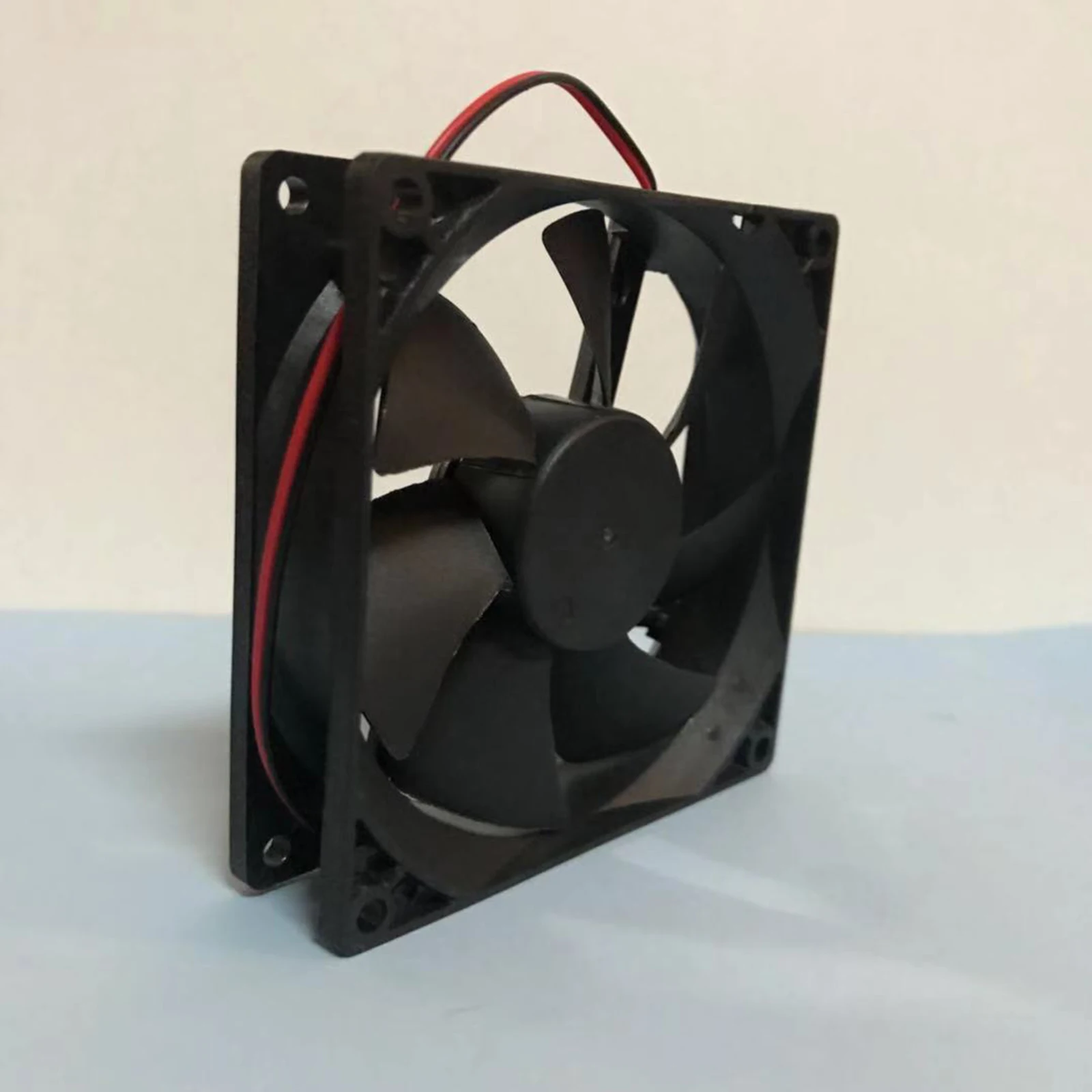 1PC Brushless Refrigerator Cooling Fan 2-wire Water Dispenser Cooling Fan YHWF-9025 12V 0.20A 2 Pin