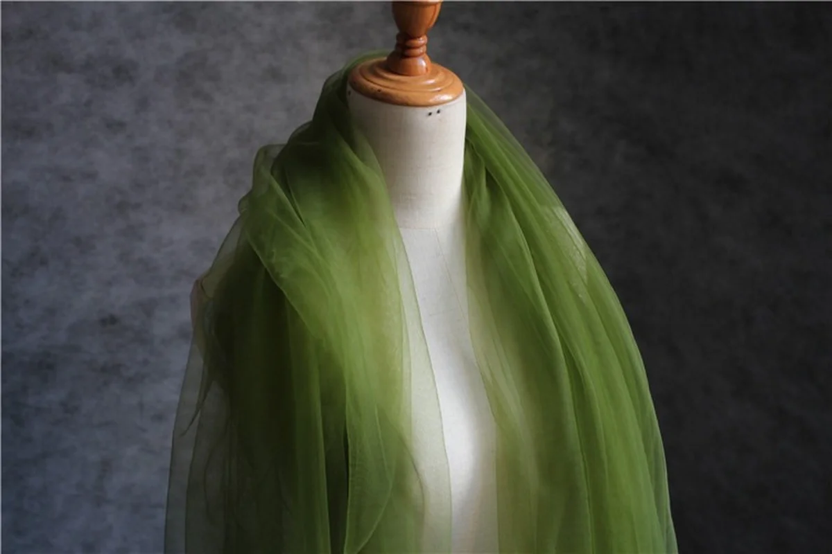 Stretch Mesh Tulle Fabric Green Soft DIY Background Decor Curtain Scarf Headdress Veil Skirt Wedding Dress Designer Fabric