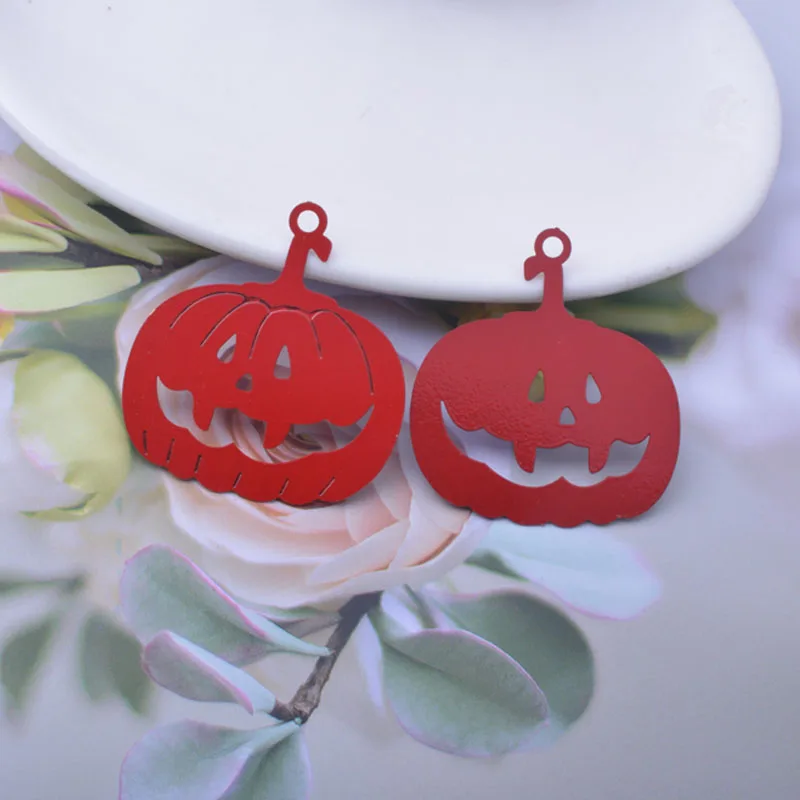 30 Stück AB6839 36*33mm Halloween-Anhänger aus Messing in Silberfarbe, Kürbis-Anhänger für die Herstellung von Halsketten und Ohrringen – Detail 9