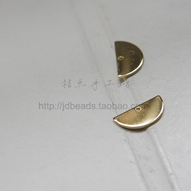 Solid Brass Crescent Link - Geometry - Half Circle 15x8mm (3090C)