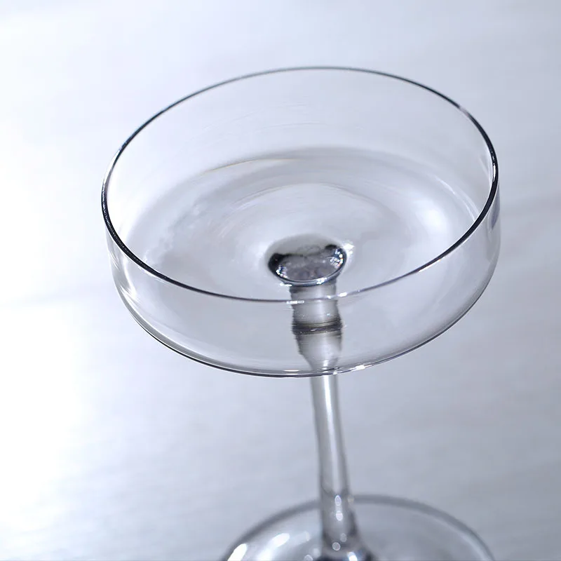 Cocktail Glass Flat-Bottomed Japanese Classical Goblet Bar Professional Glass Cup