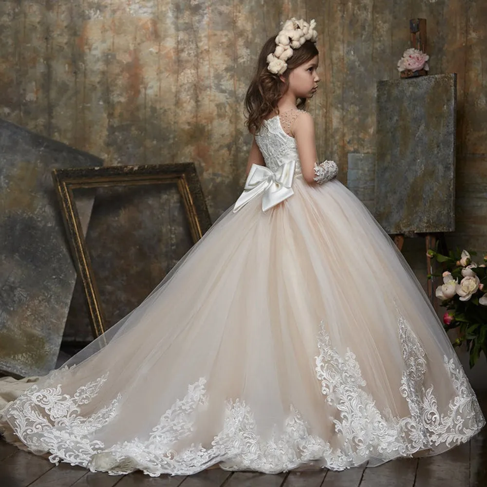 Flower Girl Dresses Luxurious Sleeveless Tulle Lace Applique Kids Evening Gowns For Girls First Communion Girl Dress