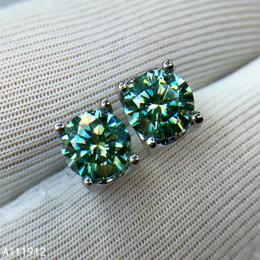 

KJJEAXCMY Fine Jewelry Natural Green Mosang Diamond 925 Sterling Silver Women Earrings New Ear Studs Support Test Popular