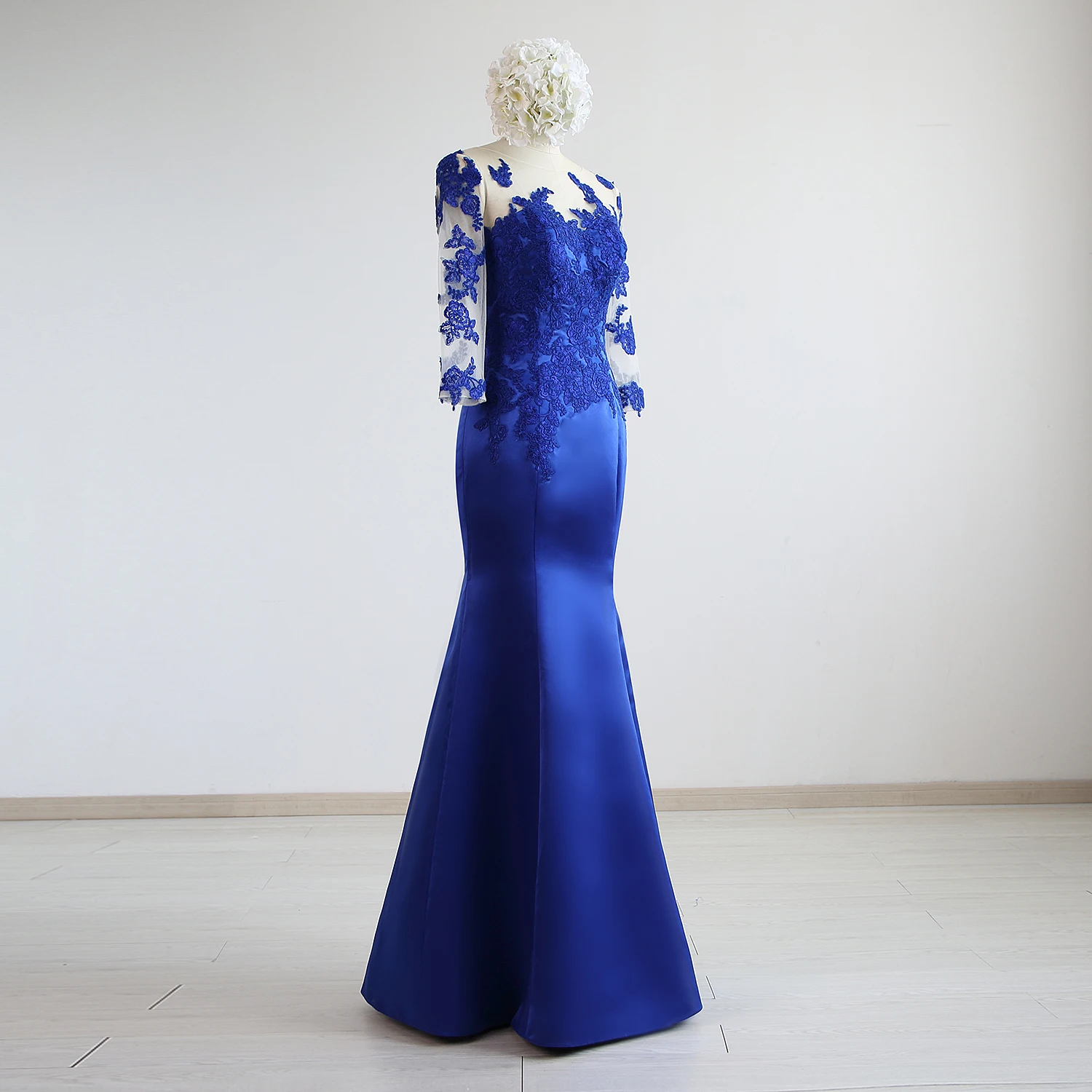 Royal Blue Satin Lace  3/4 Sleeves Floor-Length Mermaid/Trumpet Mother Of The Bride Dresses Customized  Made