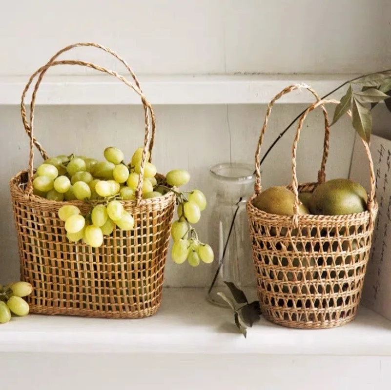 

Handmade Straw Hand-Woven Fruit Basket Organizer אחסון צעצועים Holding Bucket INS Table Decoration Shooting Prop Zeegras Manden