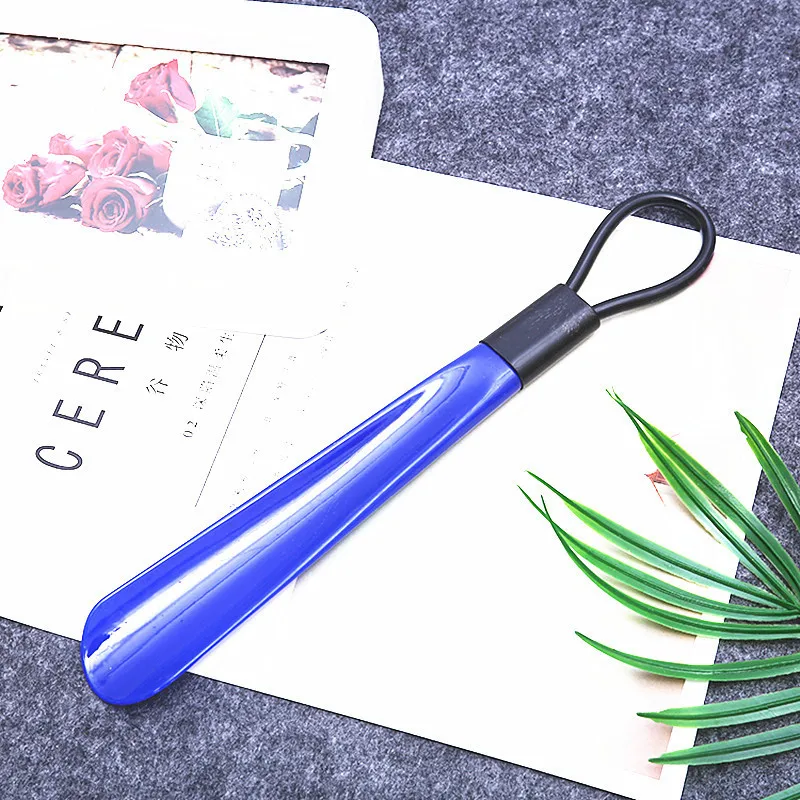 New 30cm Easy To Use Plastic Handle Shoes horn Artifact Pull Pumping Shoes 28cm Professional Women Men Shoe Horn Shoes Spoon
