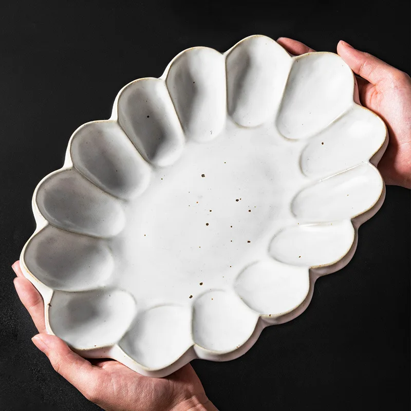 Retro Flower Shape Ceramic Dinner Plate Handmade Tableware Western Steak Dish Fish Tray Salad Soup Bowl