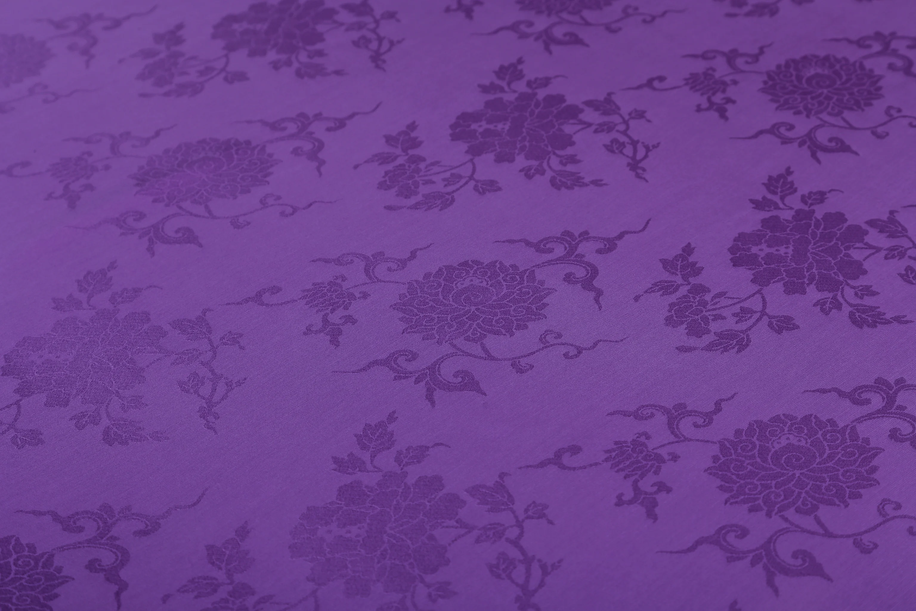 

Folding peony treasure pattern silk fabric traditional silk pattern cheongsam dress fabric purple