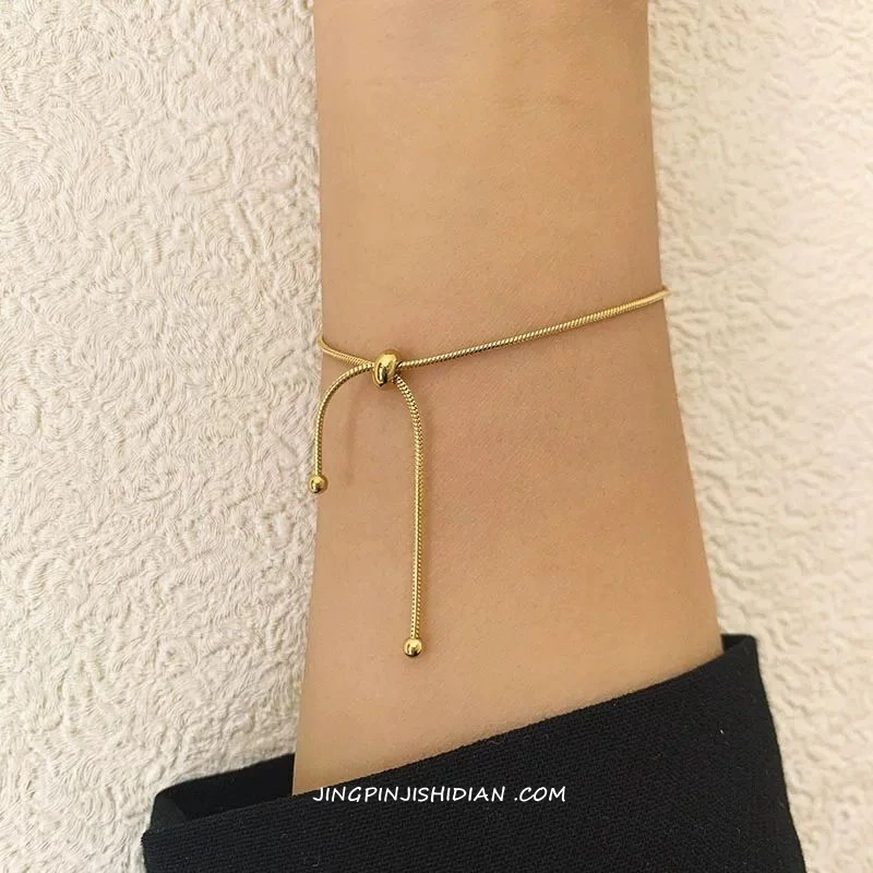 MEYRROYU-pulsera de acero inoxidable para mujer, brazalete de ajuste de cuerda de Color dorado, accesorios sencillos de estilo Joker, 2023