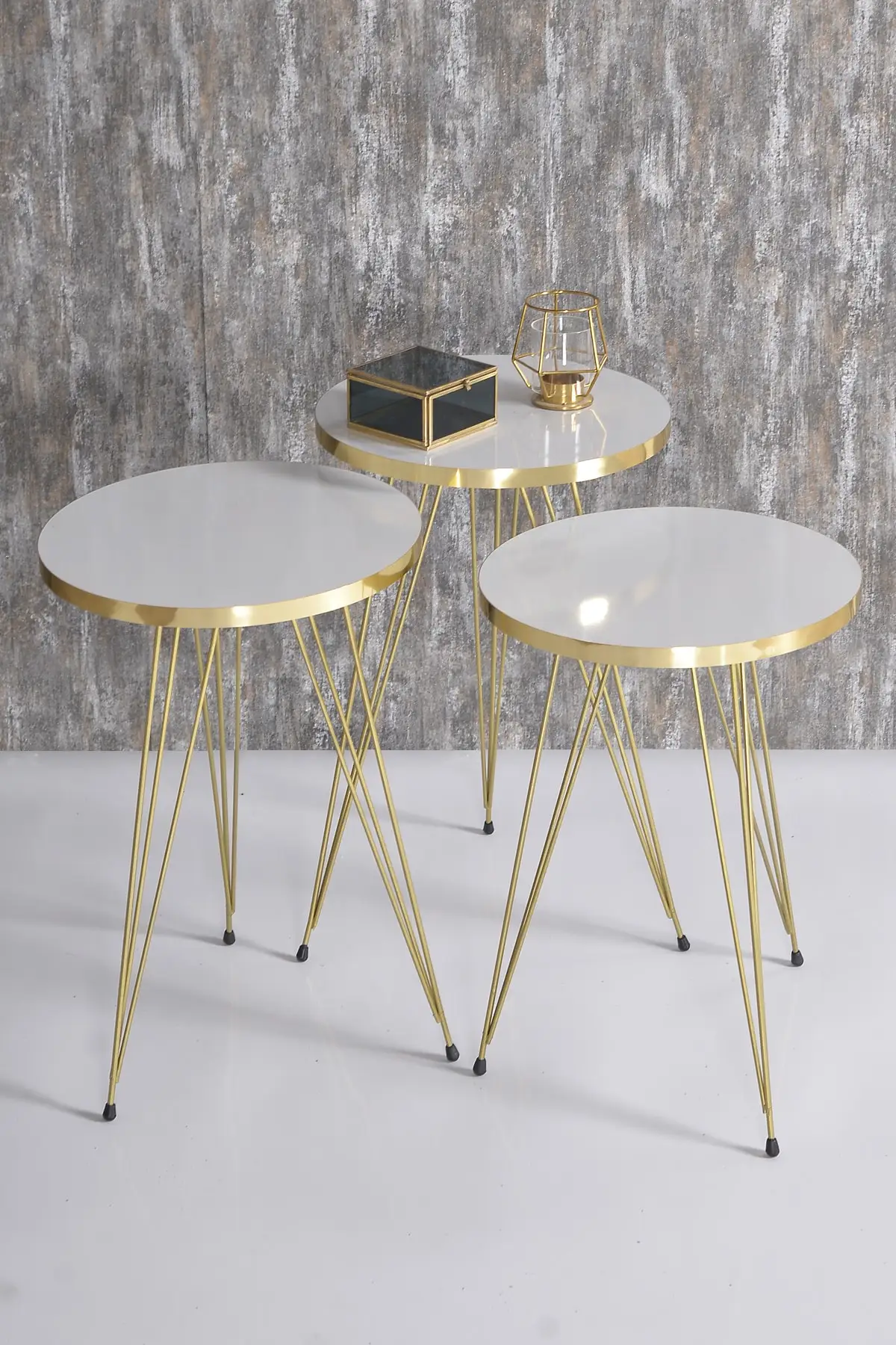 Zigon – ensemble Table basse, Ellipse blanche, pied en fil doré