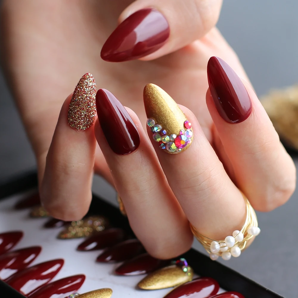 Burgundy Stiletto False nails medium almond art salon glossy Fake nails Shiny golden glitter crystal diamond Press on